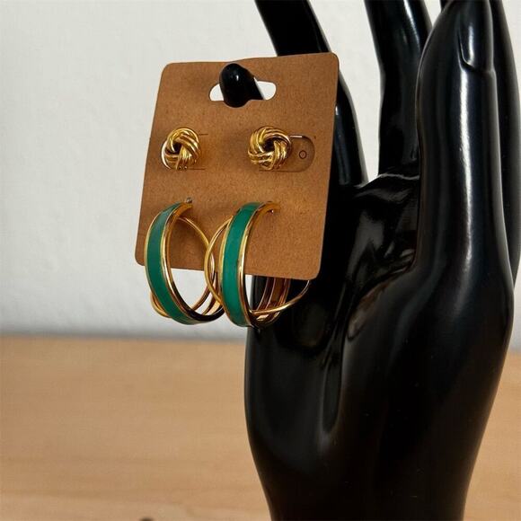 Vintage Gold & Green Hoop Knot Stud Earring Set of 2 Elegant Jewelry - Picture 4 of 7